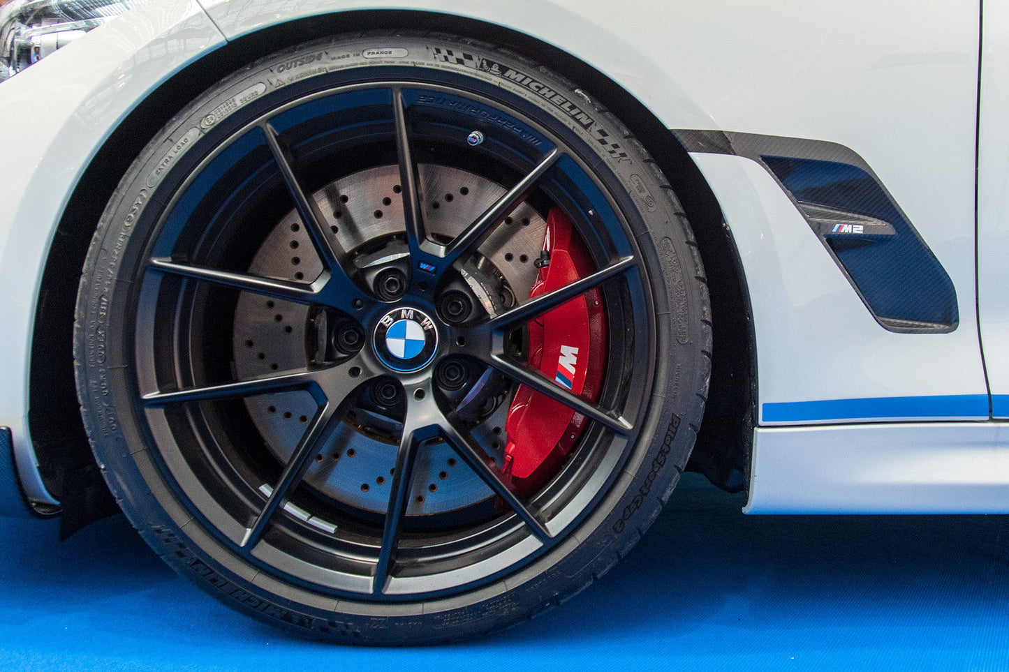 BMW Alufelge M Performance Y-Speiche 763 jet black - 36108089344/36108089345